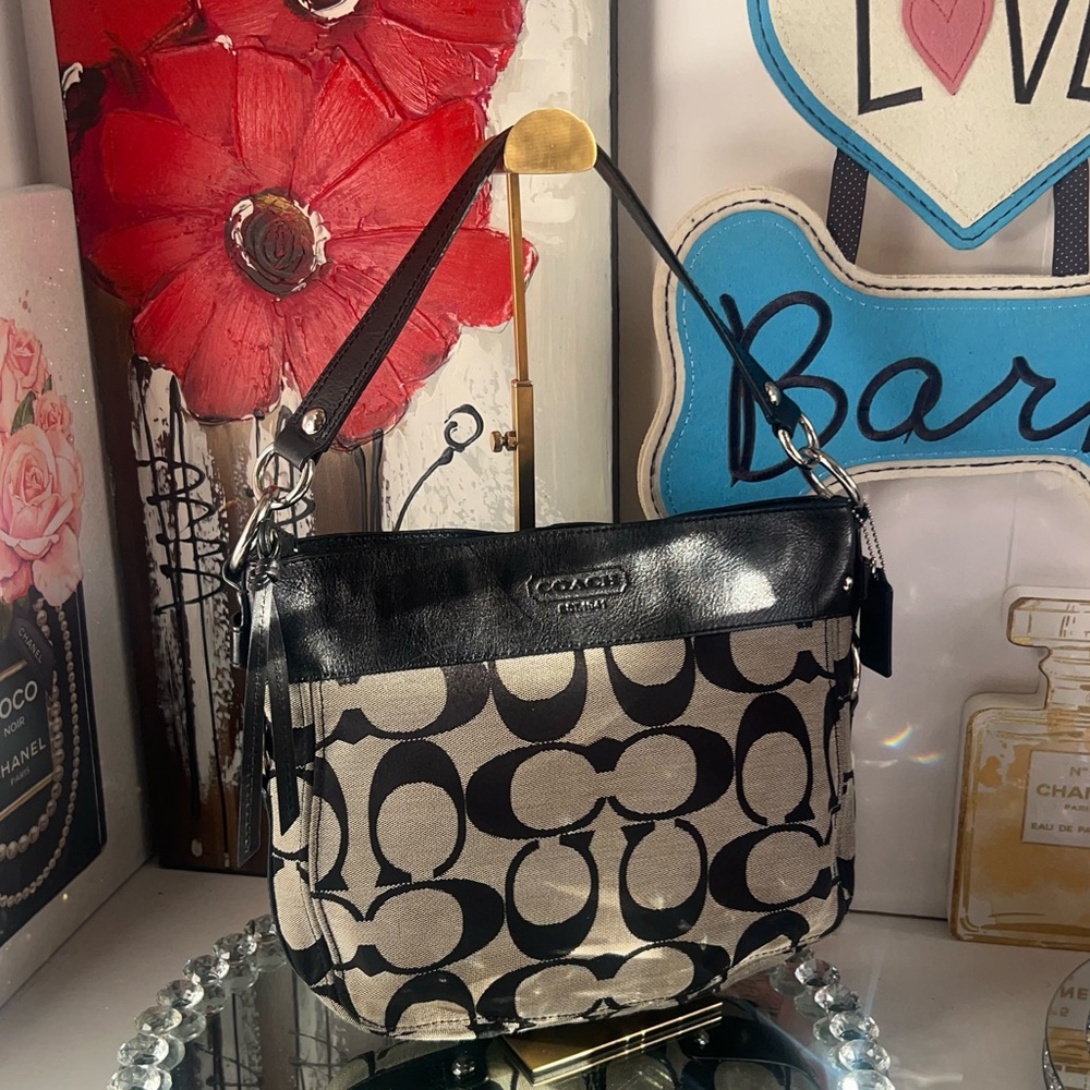 Coach Black and Cream Women's Bag - Picture 9 of 16